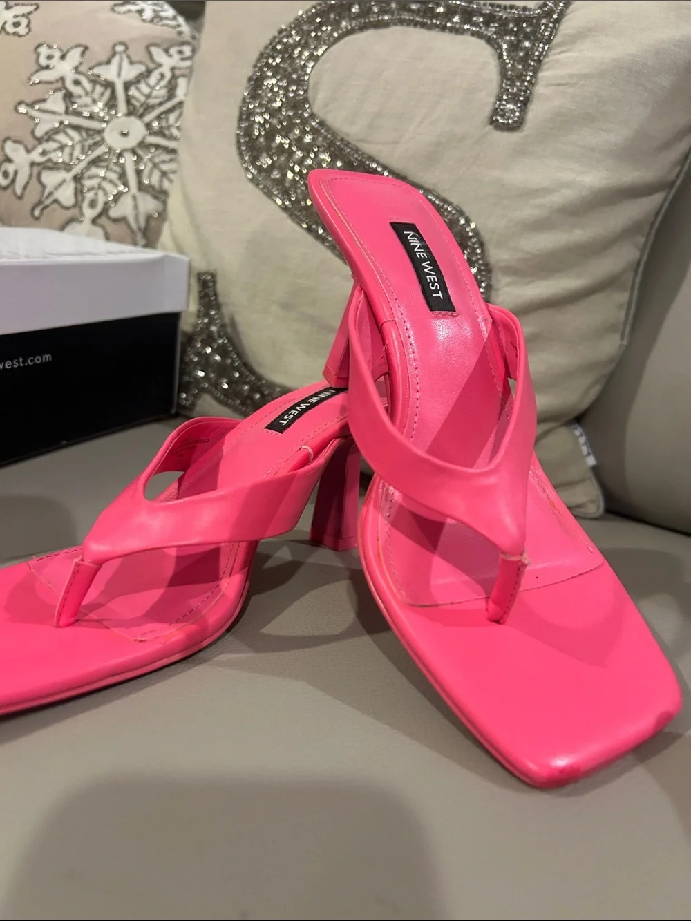 Nine West Women's Hot Pink Square-Toe Thong Heels